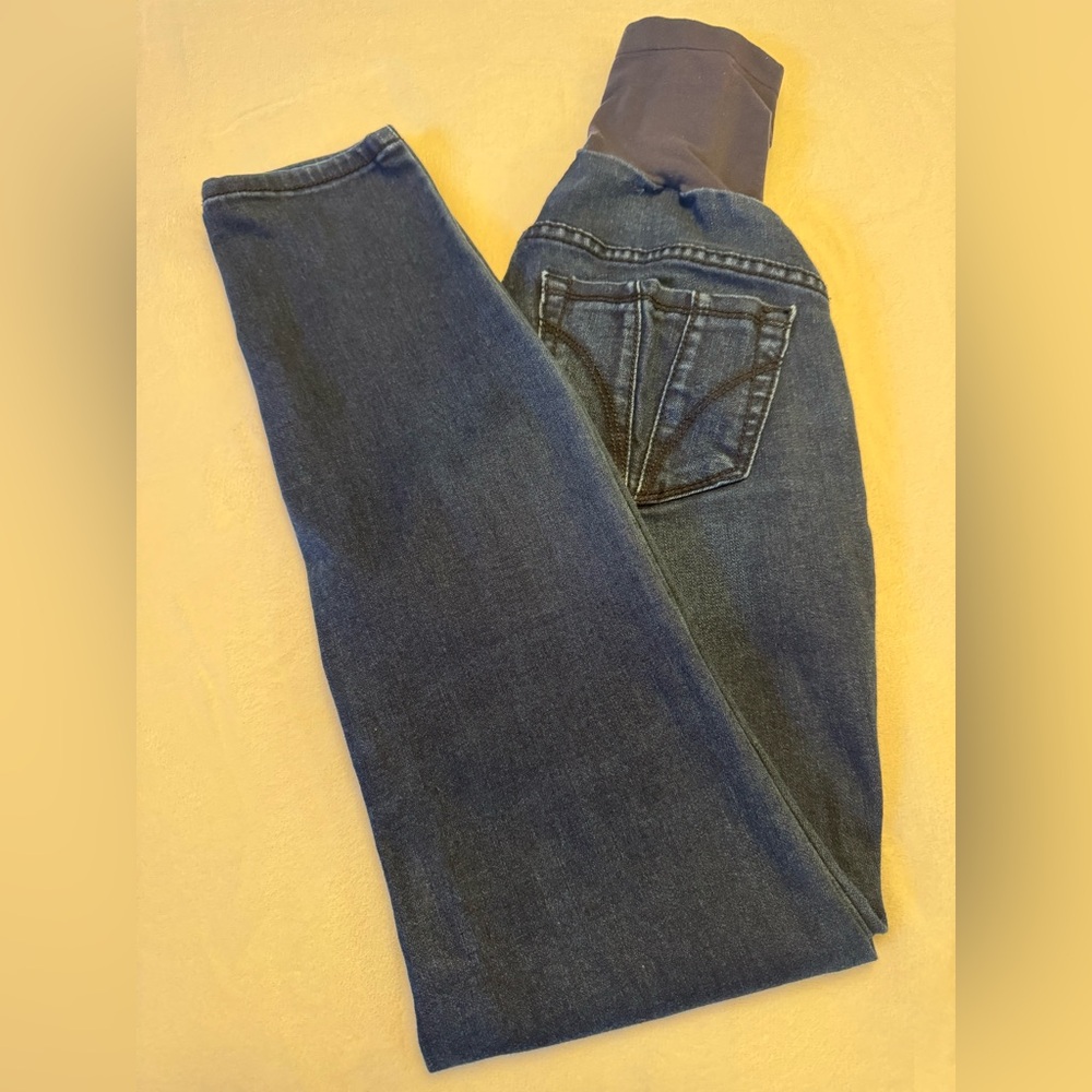 Maternity Jeans - Picture 2 of 6